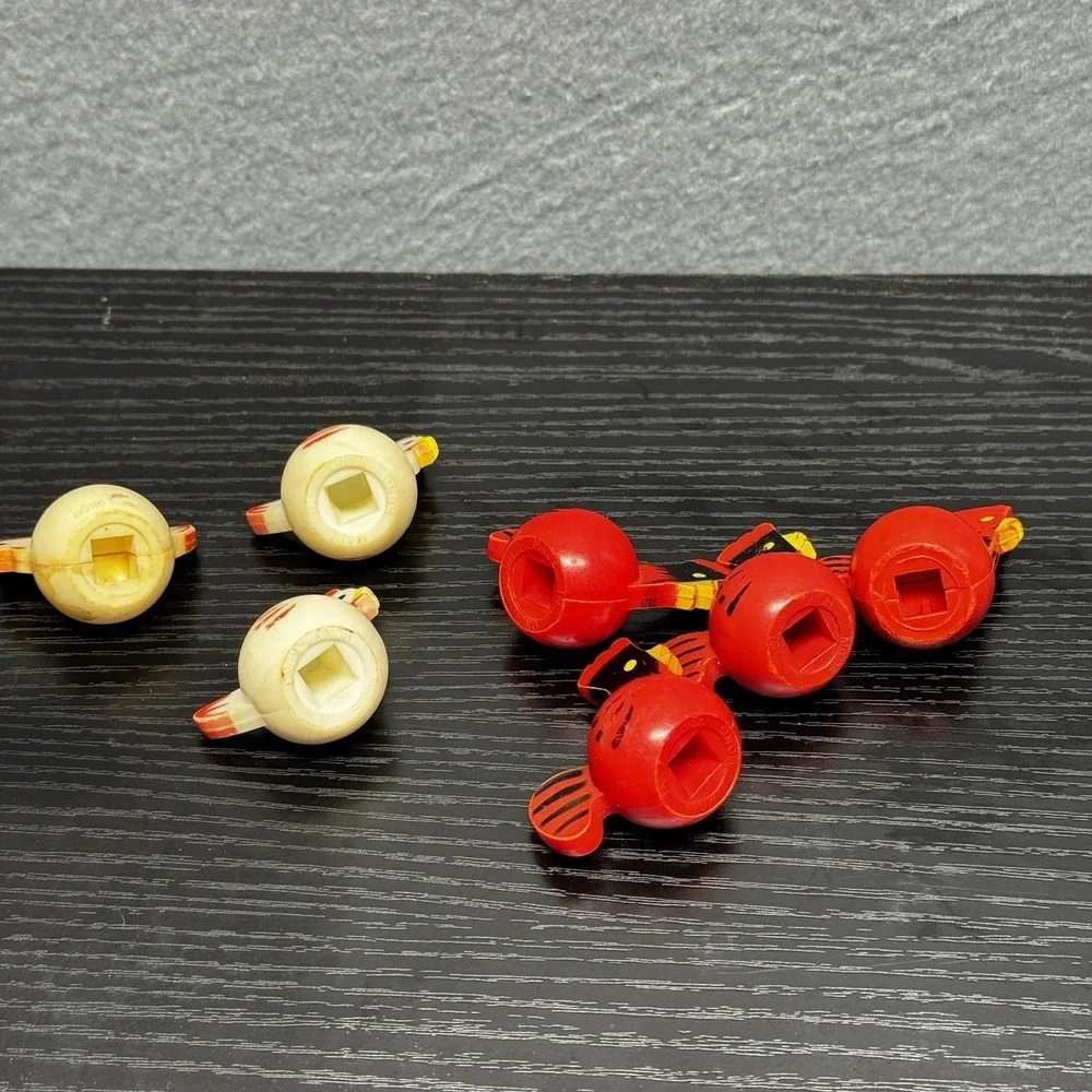 Vintage Fisher Price little people 7 CHICKENS for farm red Rooster and white Hen